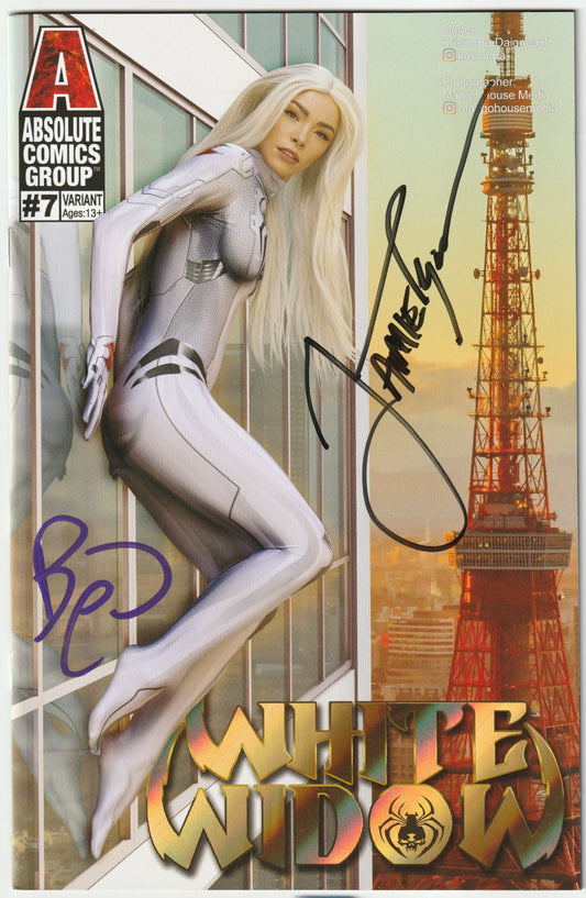 White Widow #7 Cosplay Variant Krisondra Daigneault Model Gold Holo-Foil 2x Signed COA