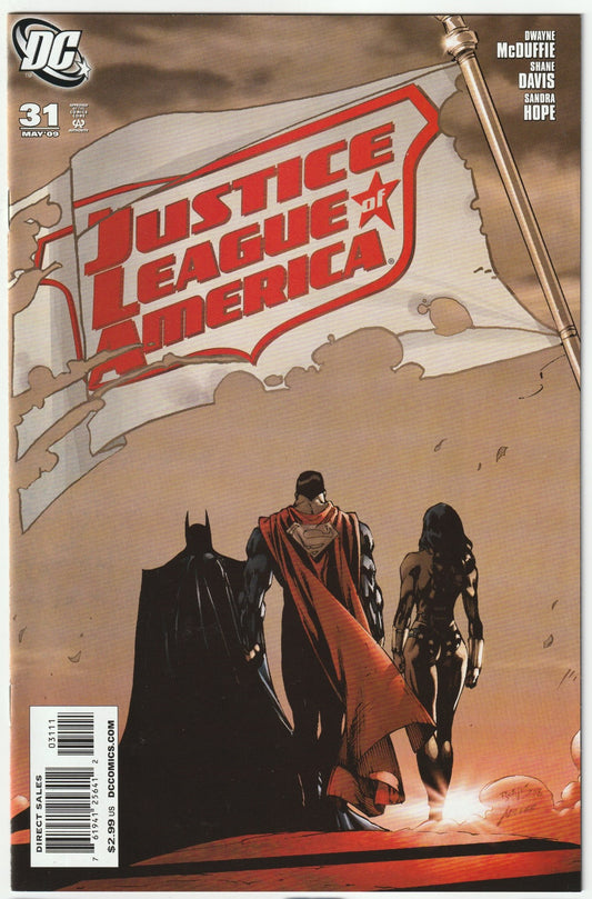 Rebuild the dream in Justice League of America (2006) #31, a collector’s gem pulsing with investment potential! Released in March 2009, this issue sees the League regrouping post-Starbreaker, with McDuffie and Benes exploring team resilience and new beginnings.
