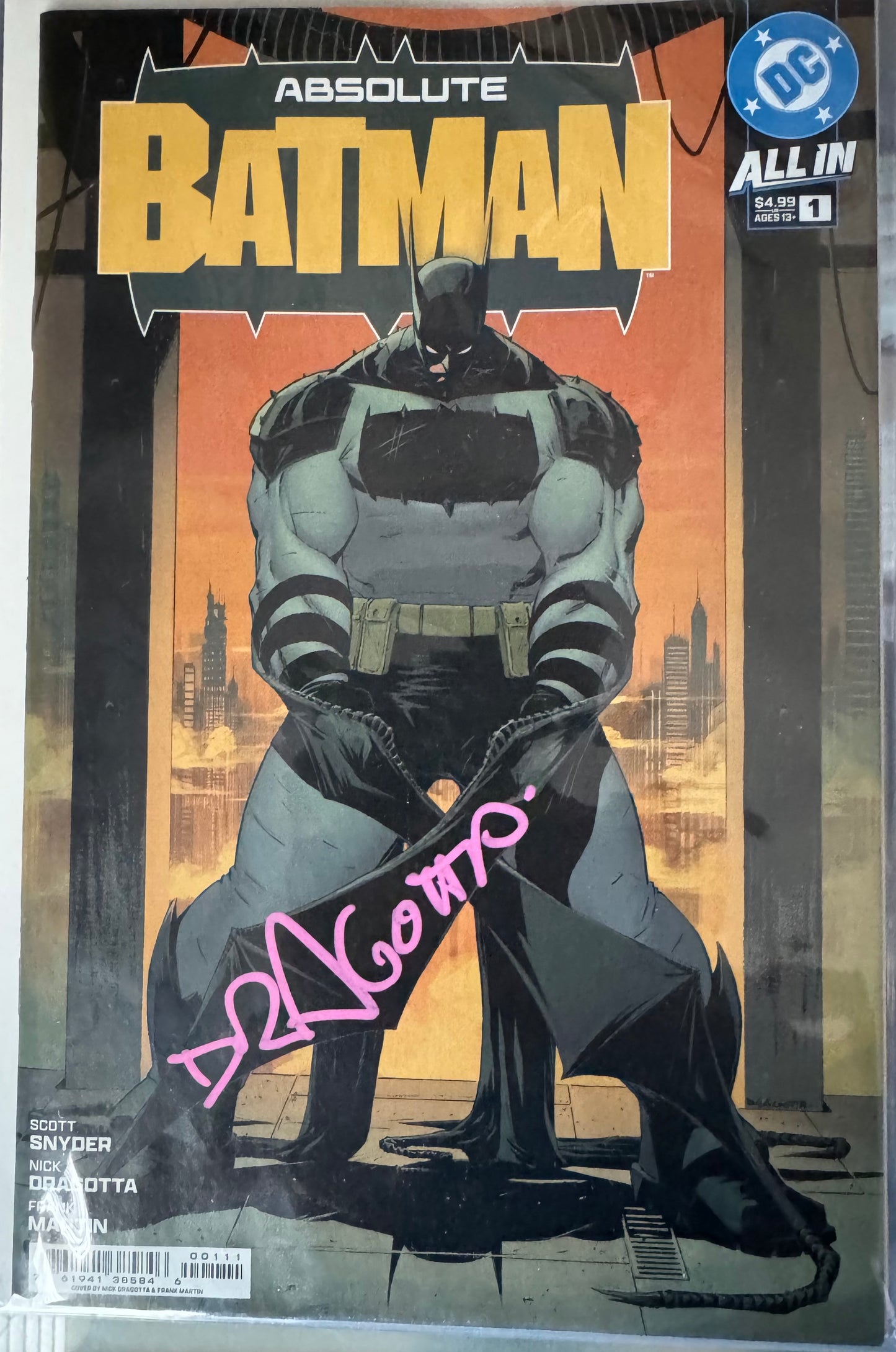 ABSOLUTE BATMAN #1 (1st Print) CVR A NICK DRAGOTTA (1st Print) [SIGNED BY SCOTT SNYDER & NICK DRAGOTTA] NM/NM+