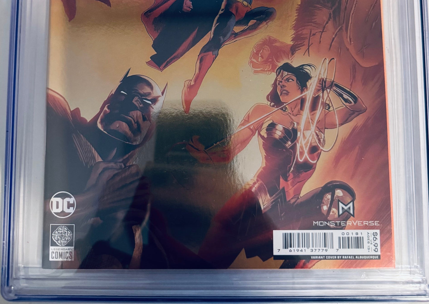 Justice League vs. Godzilla vs. Kong Vol. 1 #1 (2023) – Rafael Albuquerque Foil Variant Cover CGC 9.8