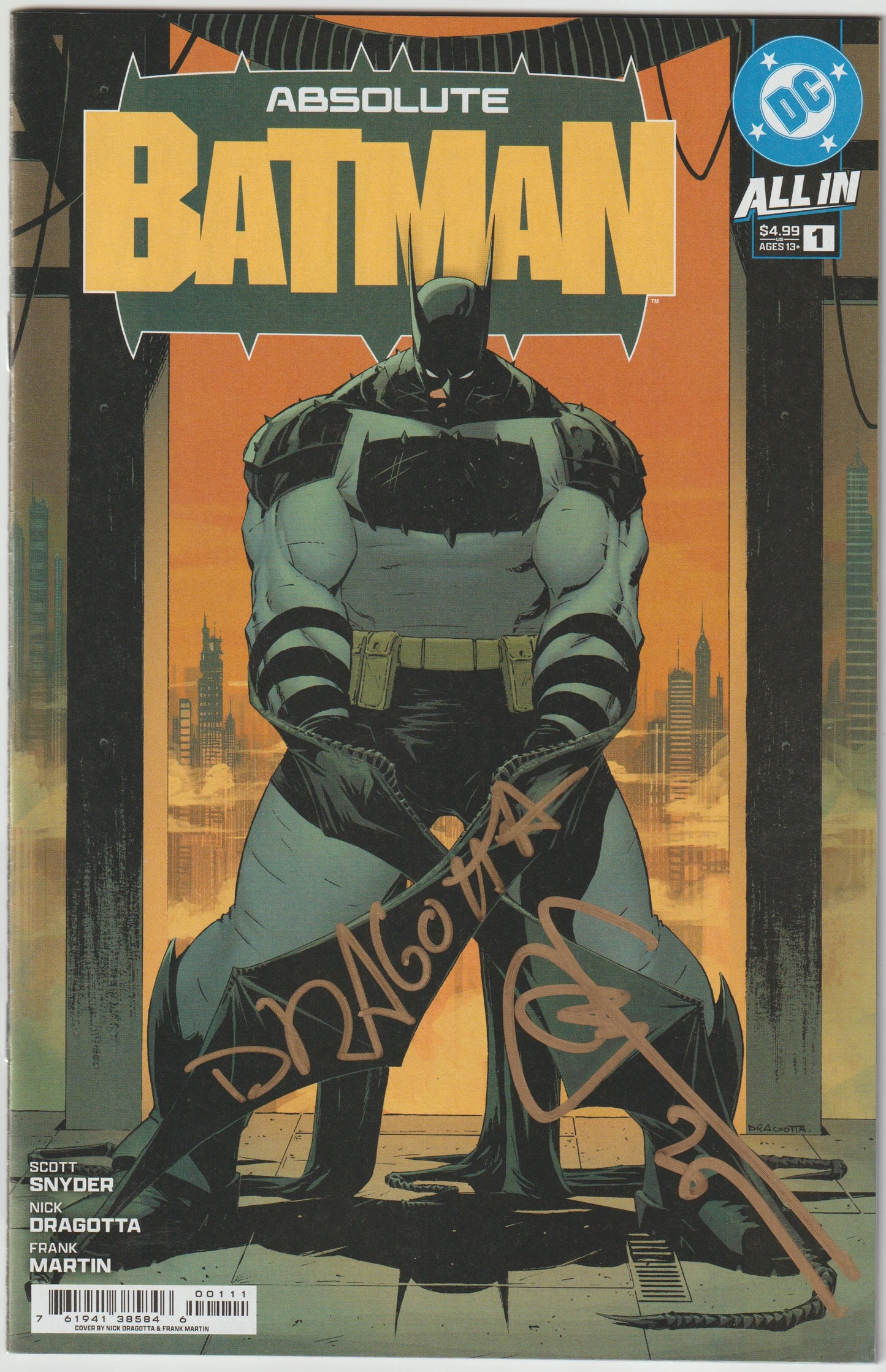 ABSOLUTE BATMAN #1 (1st Print) CVR A NICK DRAGOTTA (1st Print) [SIGNED BY SCOTT SNYDER & NICK DRAGOTTA - Gold Matching Signatures] NM