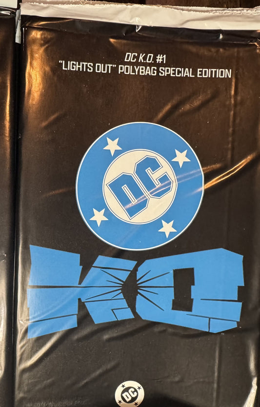 DC K.O. #1 (OF 5) CVR N LIGHTS OUT BLIND BAG VAR