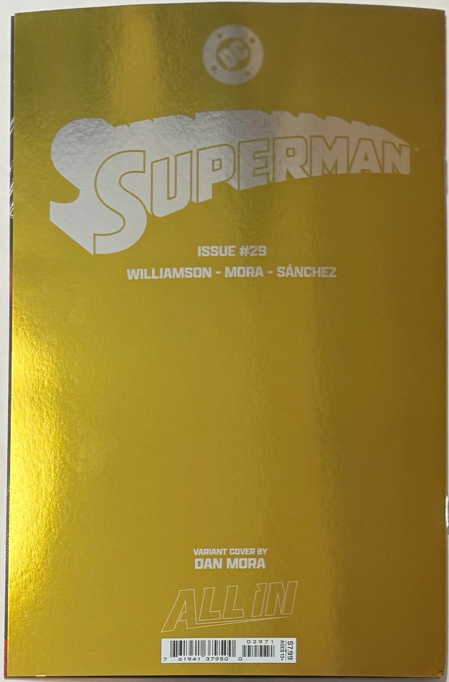 Superman #29 Cover G (Dan Mora Spot Foil Sherman)